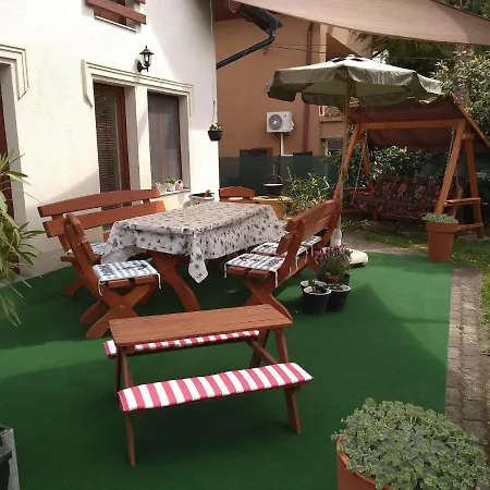 Homestay Liliana Vendeghaz Balatonfuzfo