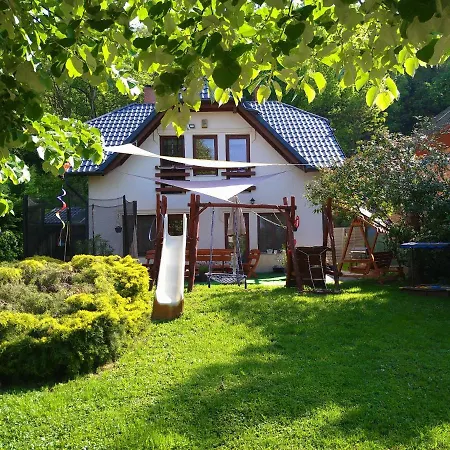 Liliána Balatonfůzfő