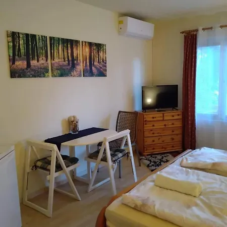 Liliána * Balatonfůzfő