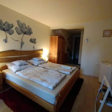Liliána Balatonfůzfő