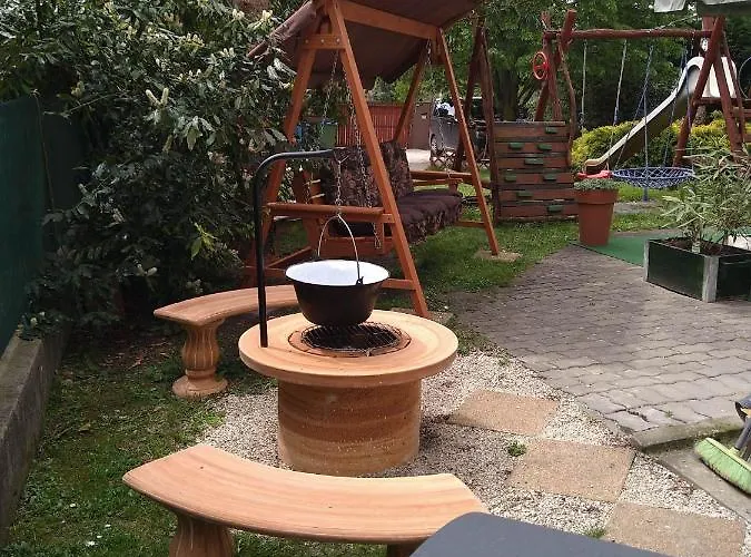 בית אירוח Liliana Vendeghaz