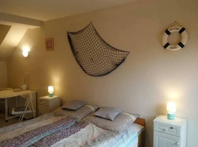 Liliana Vendeghaz בית אירוח *