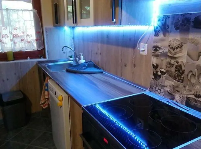 Liliana Vendeghaz Balatonfůzfő