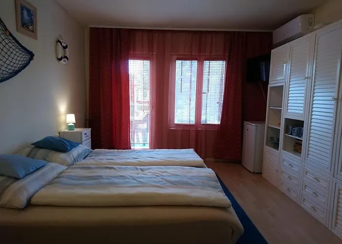 Liliana Vendeghaz Balatonfůzfő